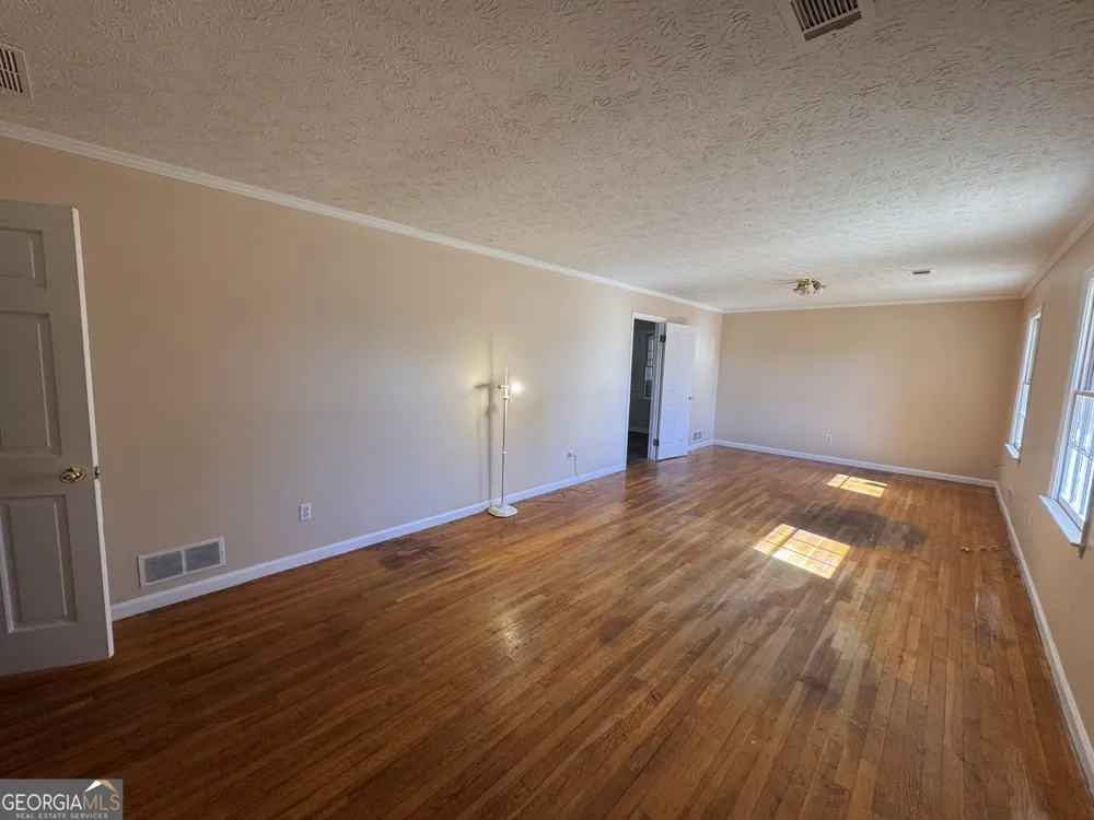 5175 Forest DR SE Covington, GA 30014