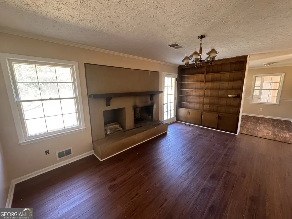 5175 Forest DR SE Covington, GA 30014