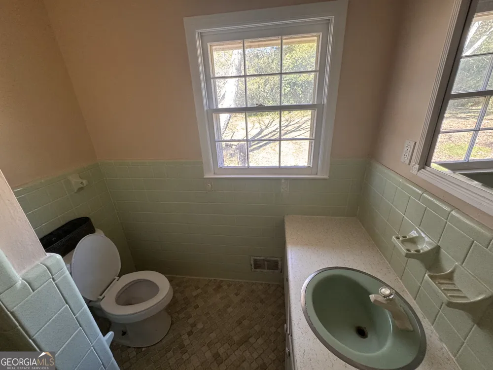 5175 Forest DR SE Covington, GA 30014