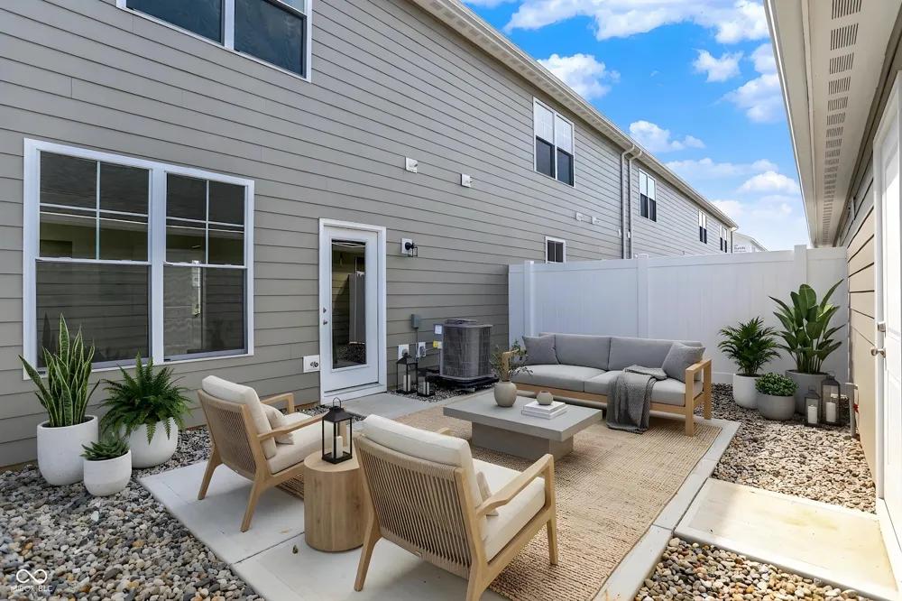 3891 Sandpiper Way Brownsburg, IN 46112