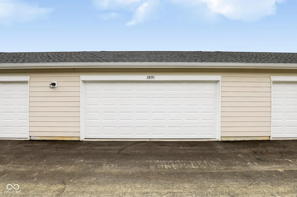 3891 Sandpiper Way Brownsburg, IN 46112