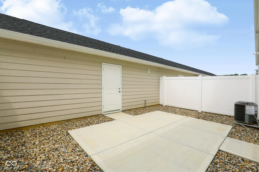 3891 Sandpiper Way Brownsburg, IN 46112