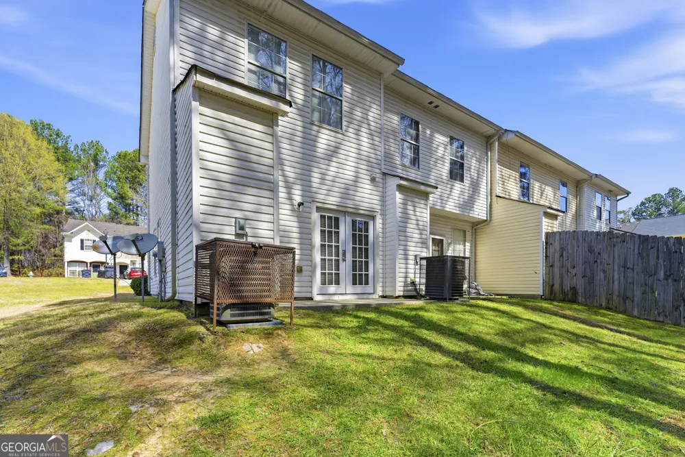 1686 Camden Forrest TRL Riverdale, GA 30296