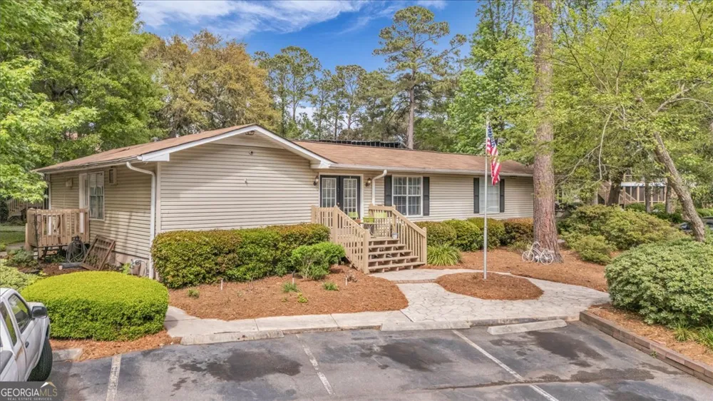 401 N Cromwell RD Savannah, GA 31410
