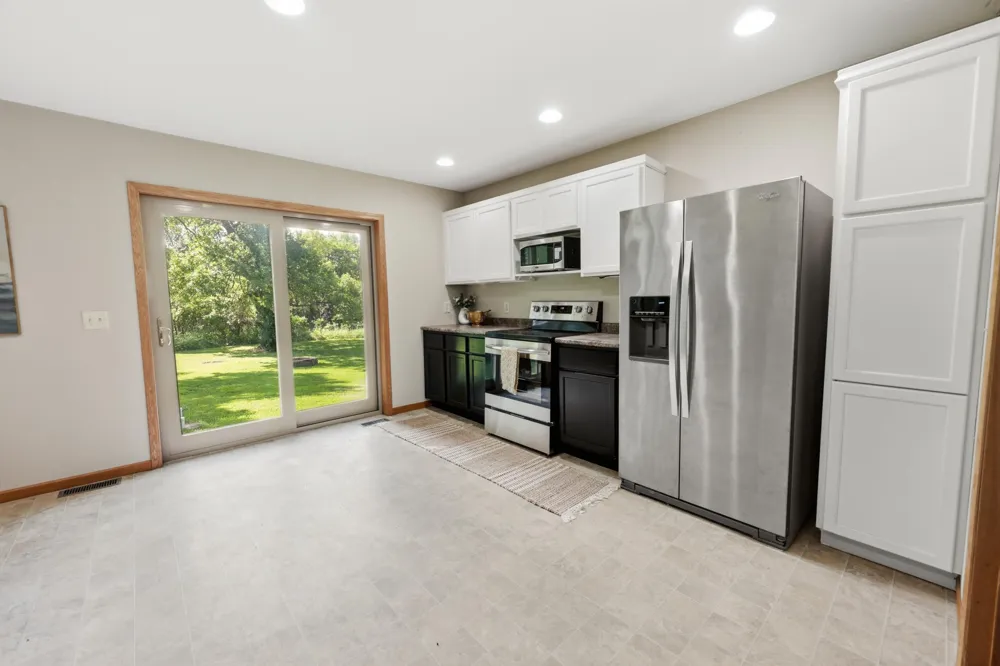 17413 Major Avenue Hutchinson, MN 55350