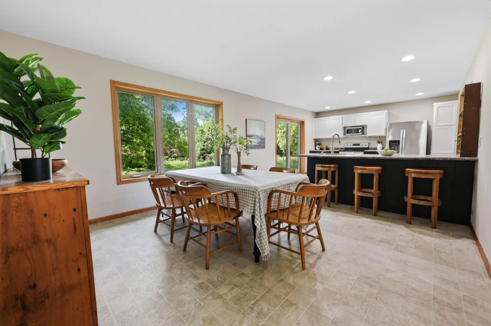 17413 Major Avenue Hutchinson, MN 55350