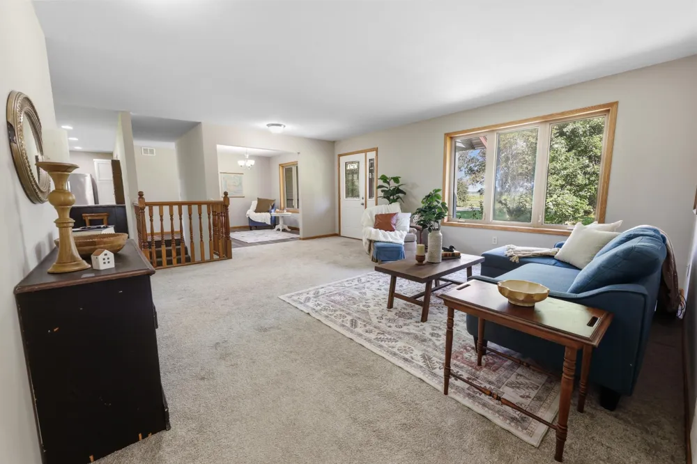 17413 Major Avenue Hutchinson, MN 55350