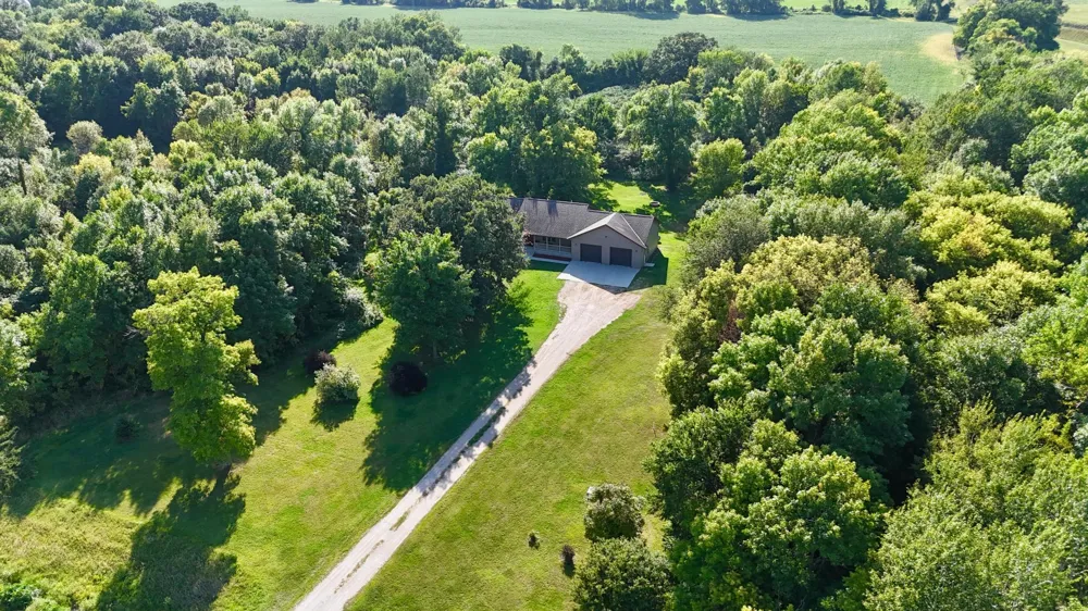 17413 Major Avenue Hutchinson, MN 55350