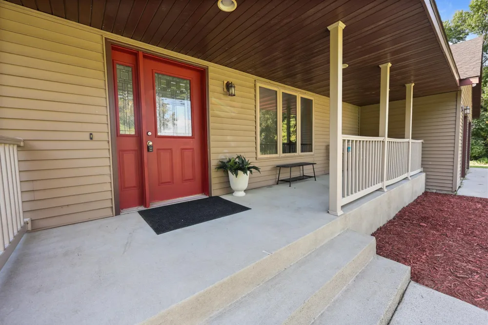 17413 Major Avenue Hutchinson, MN 55350