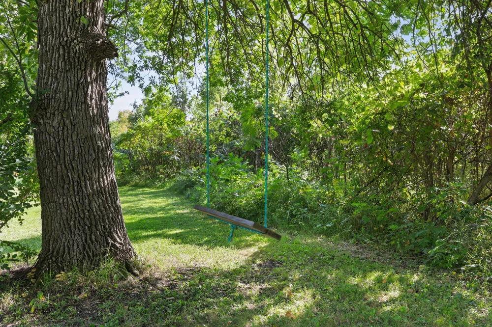 17413 Major Avenue Hutchinson, MN 55350