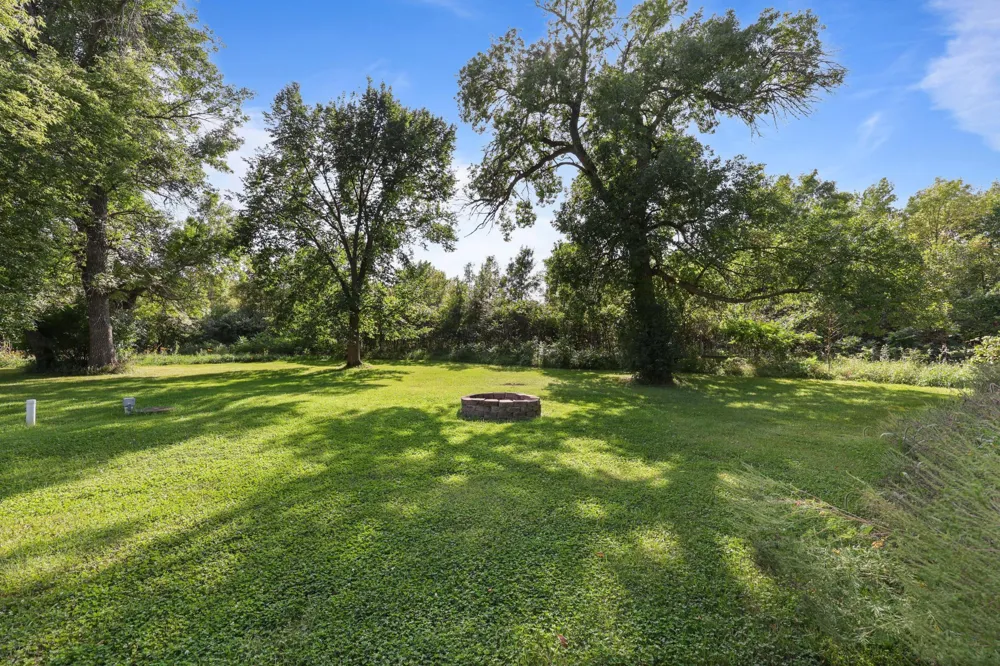 17413 Major Avenue Hutchinson, MN 55350