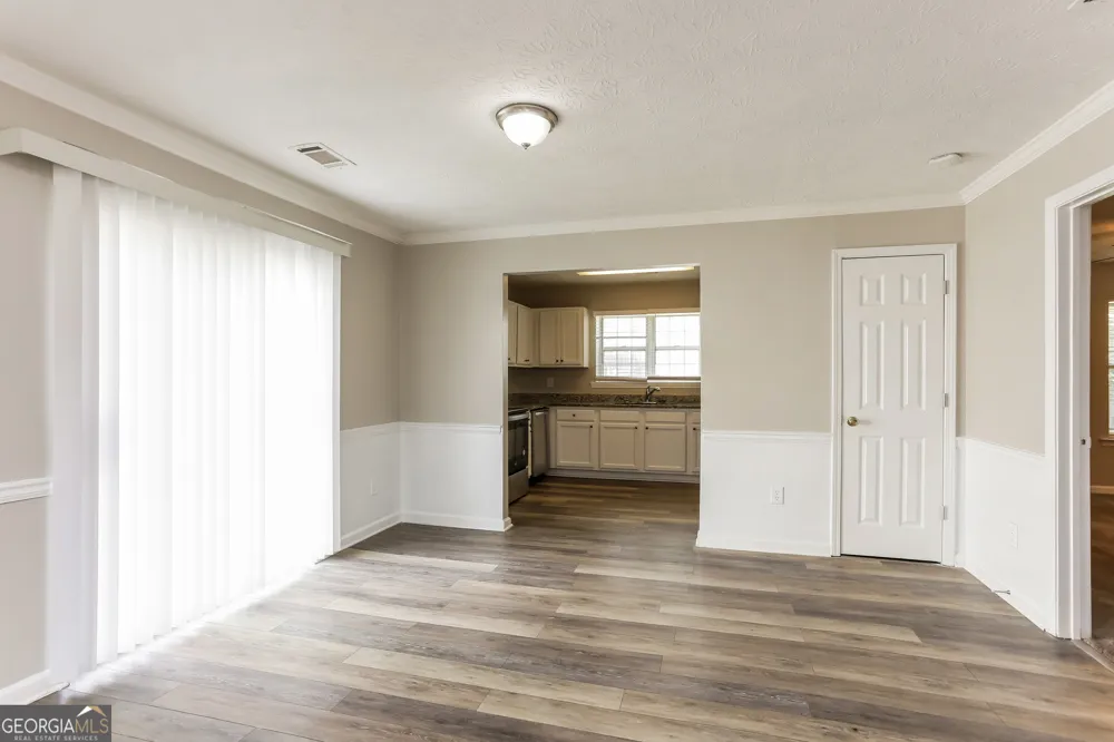 372 Jasmine DR Locust Grove, GA 30248
