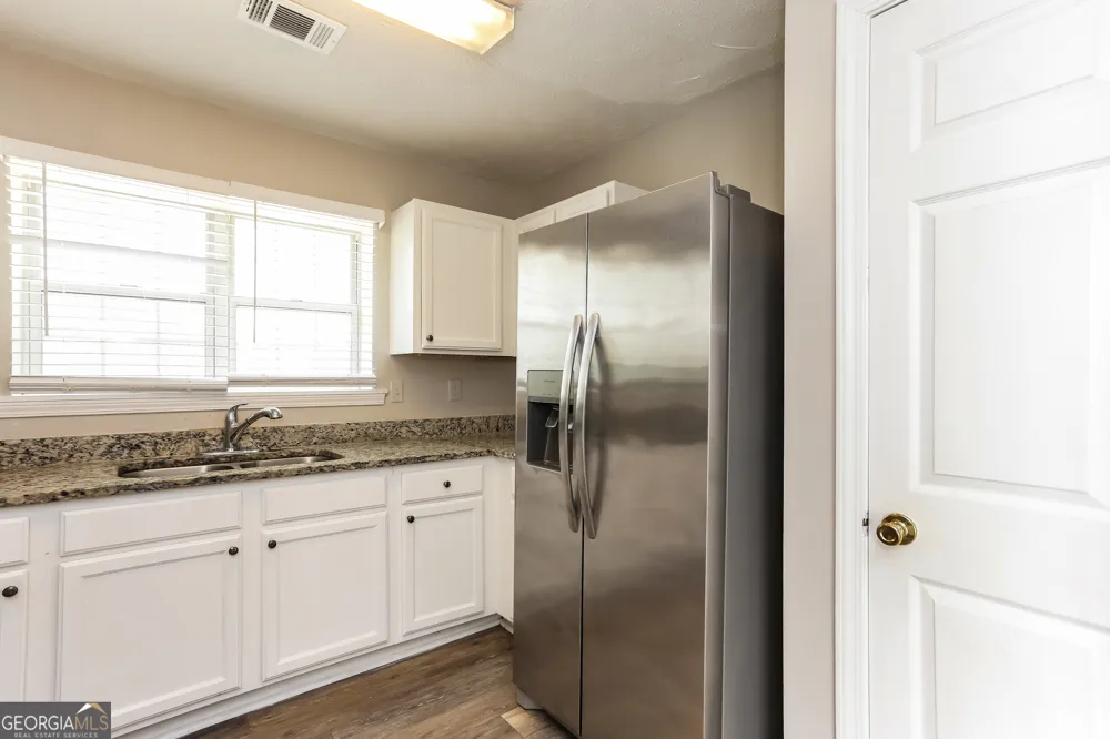 372 Jasmine DR Locust Grove, GA 30248