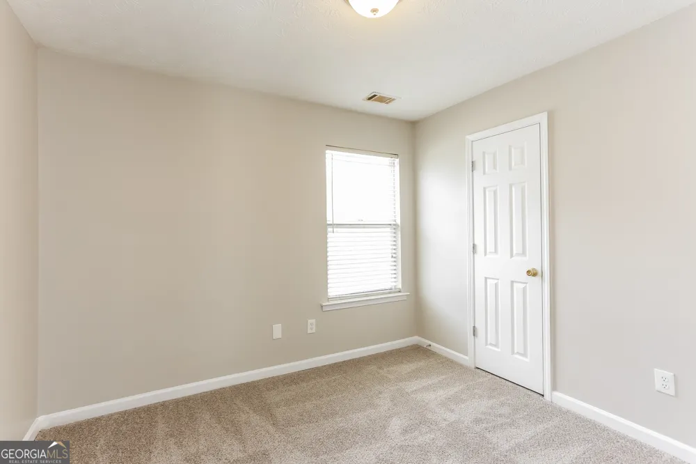 372 Jasmine DR Locust Grove, GA 30248