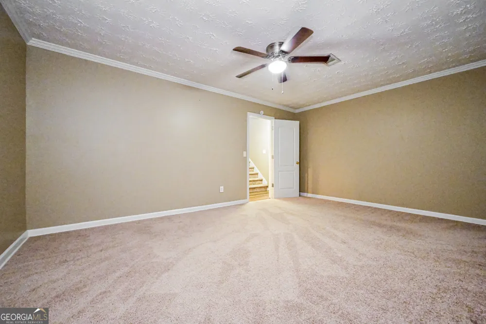 137 Longstreet CIR Oxford, GA 30054