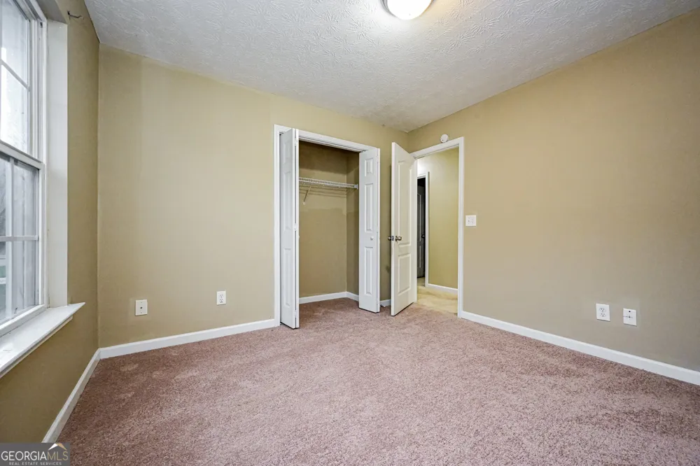 137 Longstreet CIR Oxford, GA 30054
