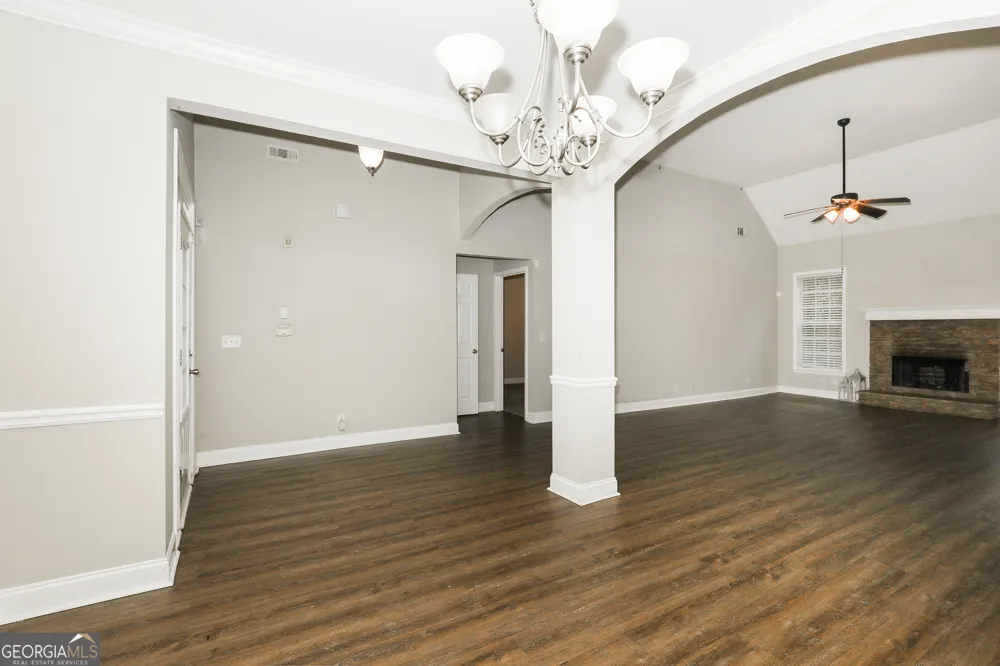 140 King Richard DR Griffin, GA 30223