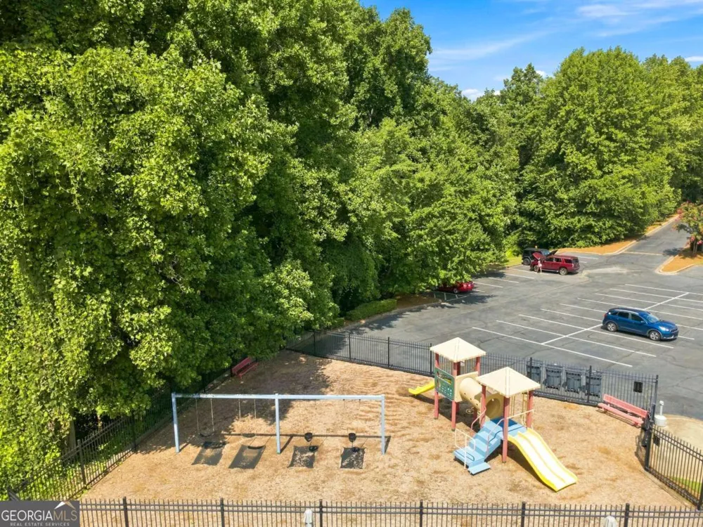 1050 San Lacinto LN Lawrenceville, GA 30043