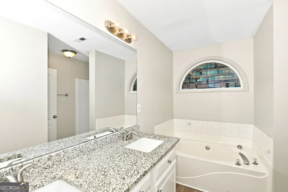 133 Crown Oaks DR Stockbridge, GA 30281