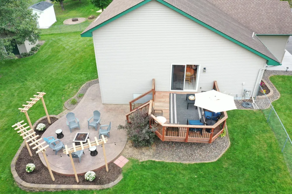 25724 Goldfinch Avenue Wyoming, MN 55092