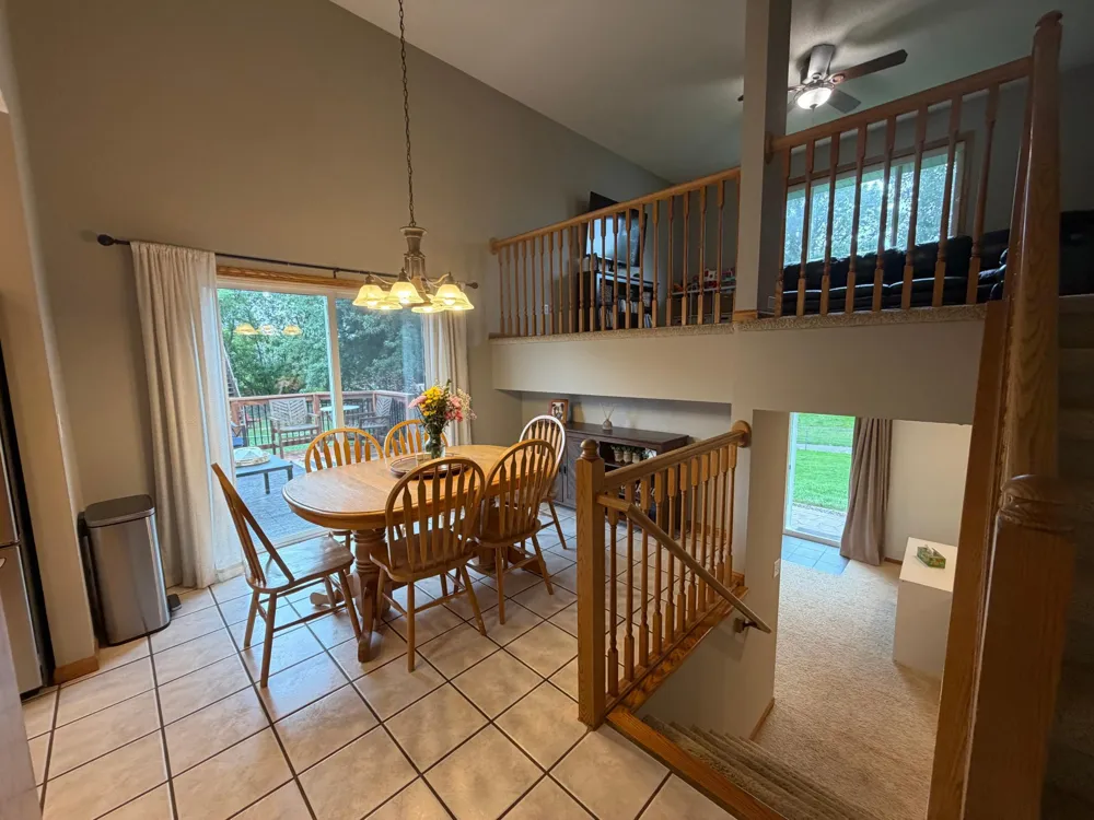 25724 Goldfinch Avenue Wyoming, MN 55092