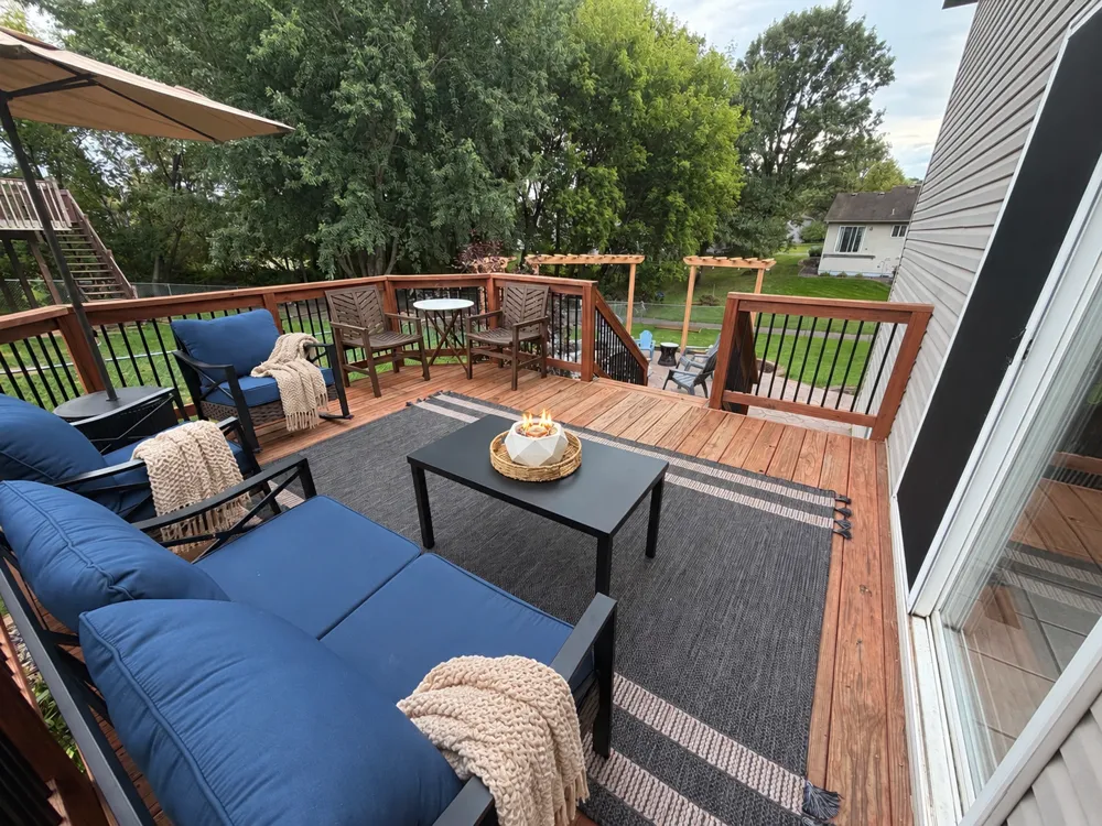 25724 Goldfinch Avenue Wyoming, MN 55092