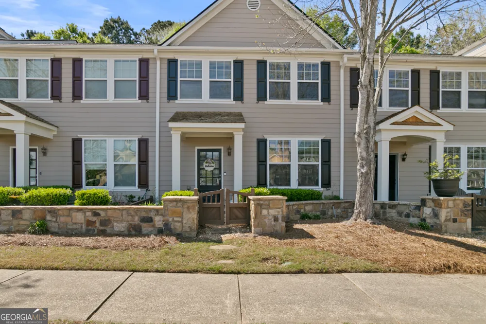 207 River Green AVE Canton, GA 30114