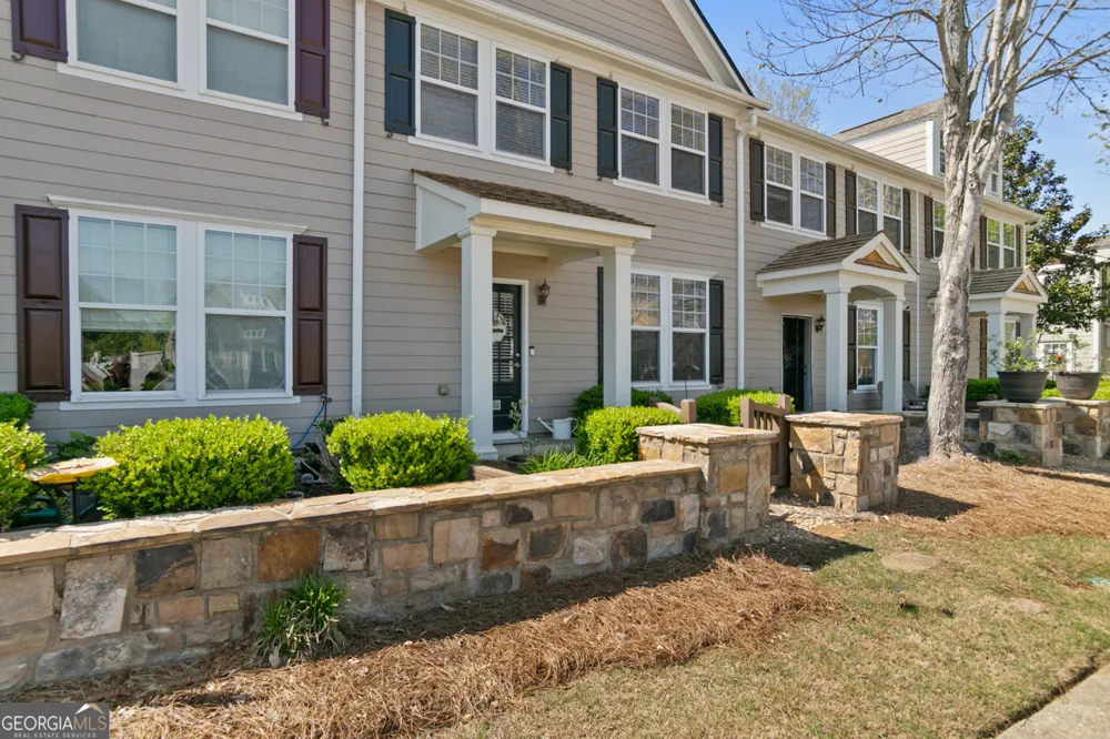 207 River Green AVE Canton, GA 30114