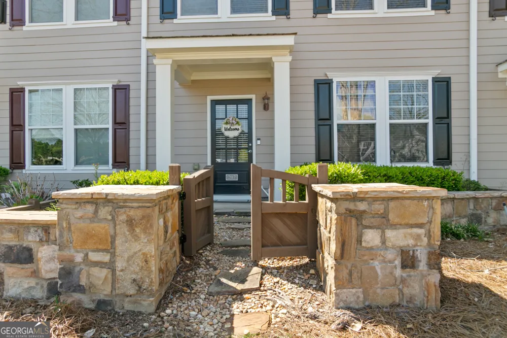 207 River Green AVE Canton, GA 30114