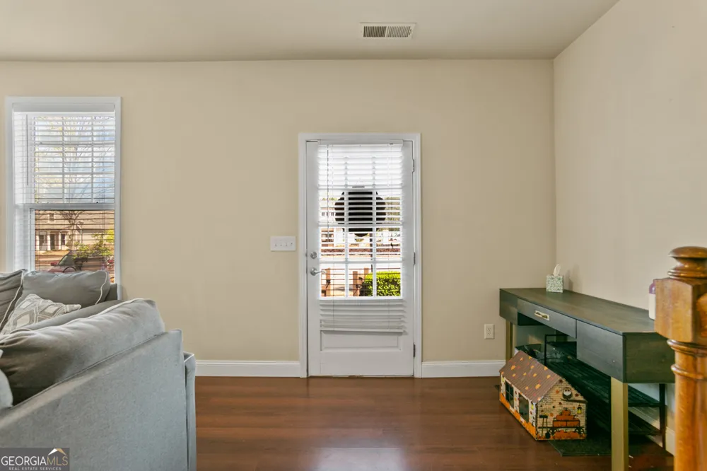207 River Green AVE Canton, GA 30114