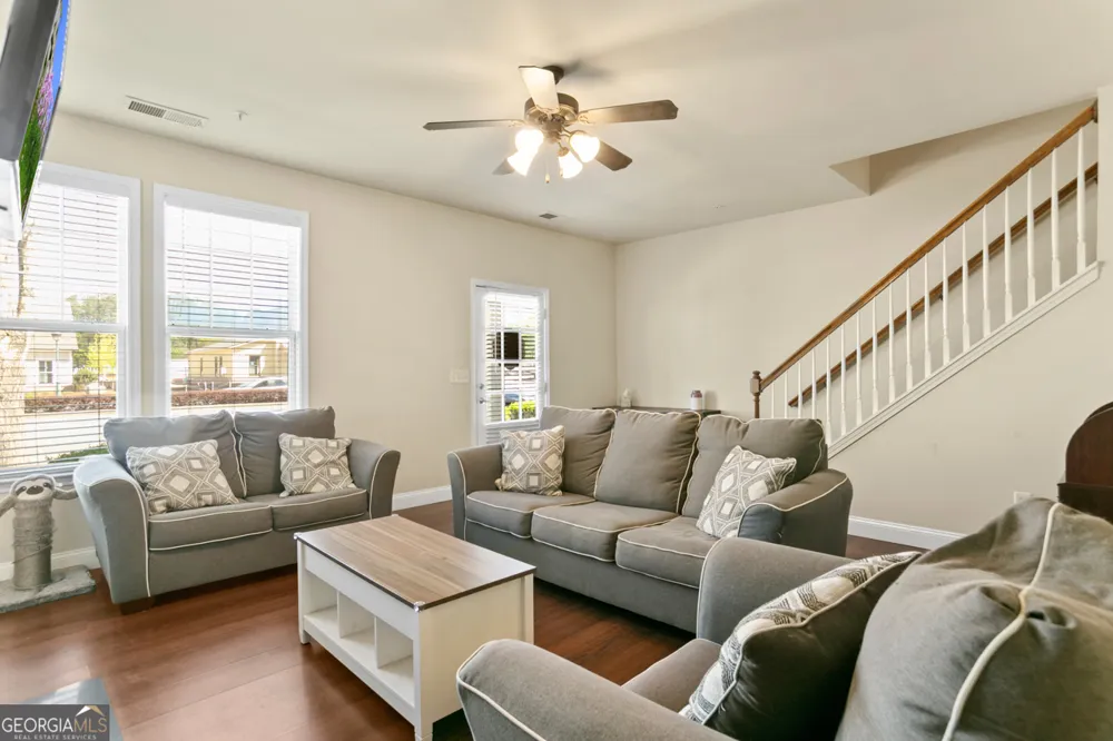 207 River Green AVE Canton, GA 30114