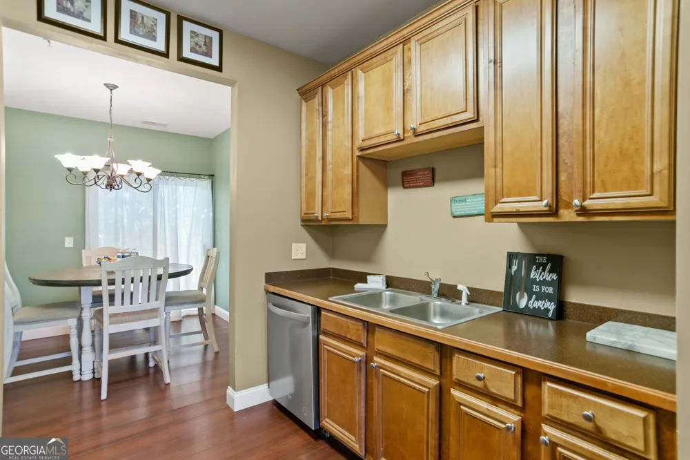 207 River Green AVE Canton, GA 30114