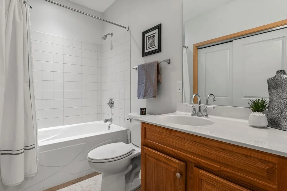 10806 S Shore Drive #103 Plymouth, MN 55441
