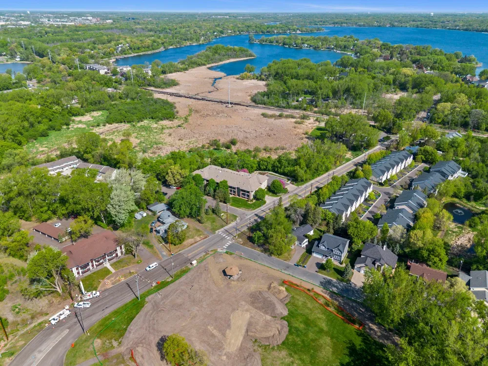 10806 S Shore Drive #103 Plymouth, MN 55441