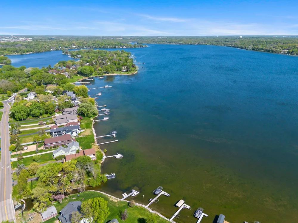 10806 S Shore Drive #103 Plymouth, MN 55441