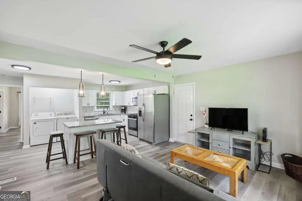 6385 Lobelia RD SW Mableton, GA 30126