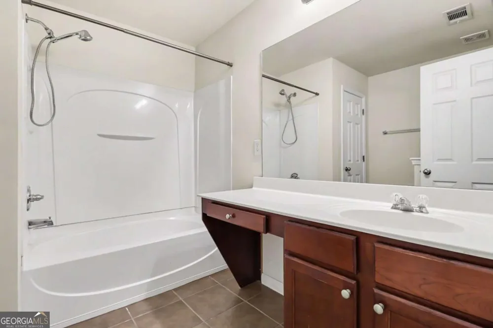 2870 Cross Creek CT Cumming, GA 30040