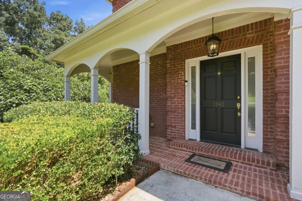1340 Eryn Circle Suwanee, GA 30024