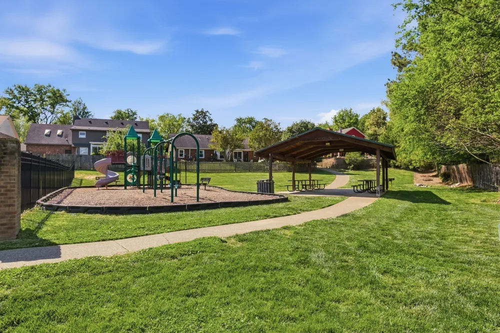 609 Sugartree Ln Franklin, TN 37064