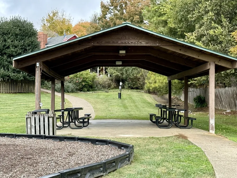 609 Sugartree Ln Franklin, TN 37064