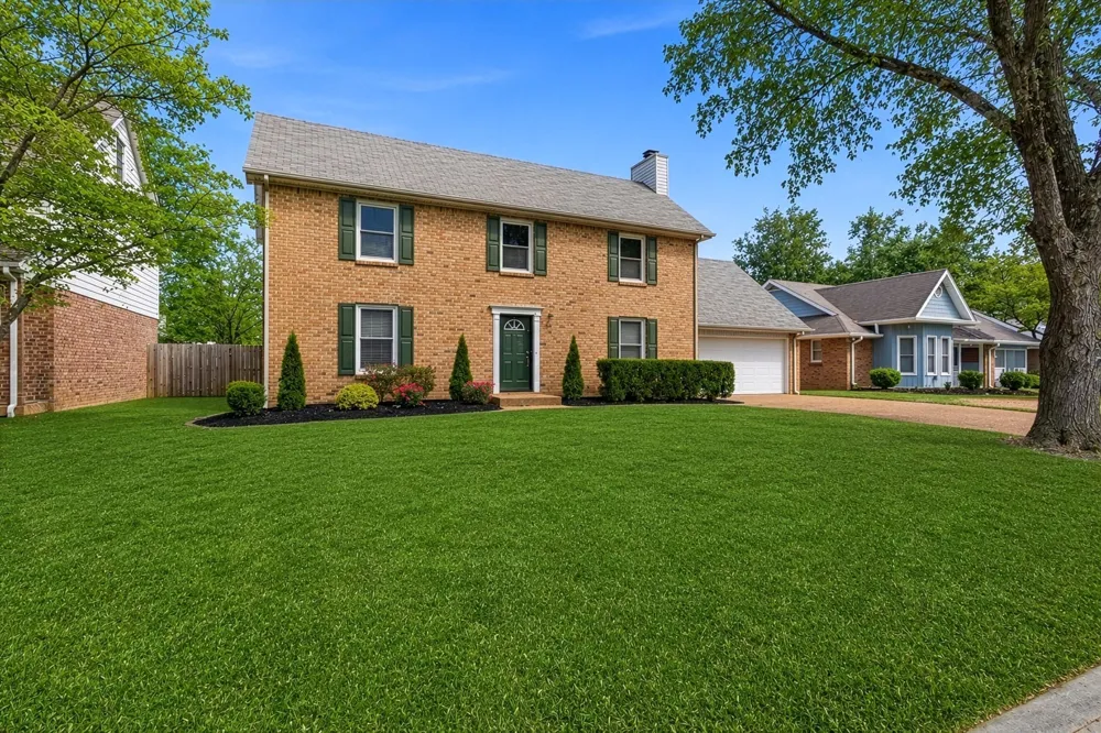 609 Sugartree Ln Franklin, TN 37064