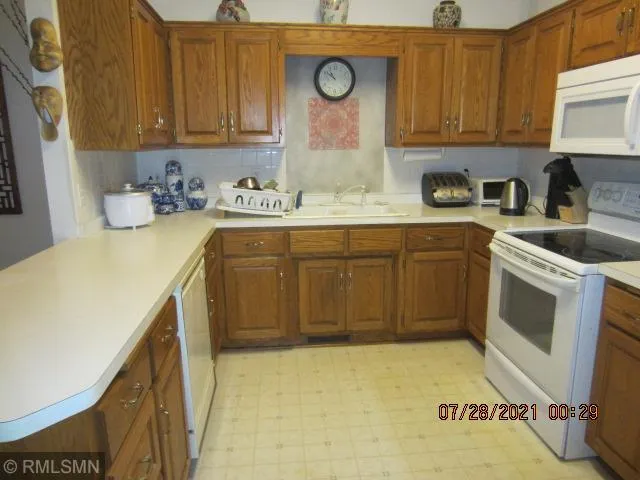 13870 85th Place Maple Grove, MN 55369