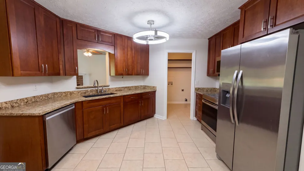 567 Deadwood TRL Locust Grove, GA 30248