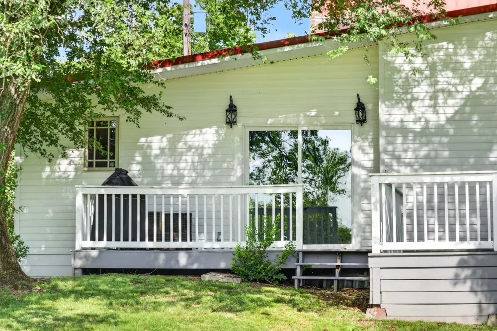 3798 McCandless Rd Columbia, TN 38401