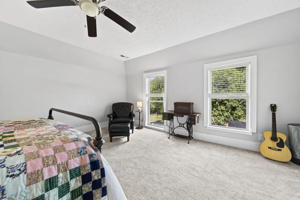 3798 McCandless Rd Columbia, TN 38401