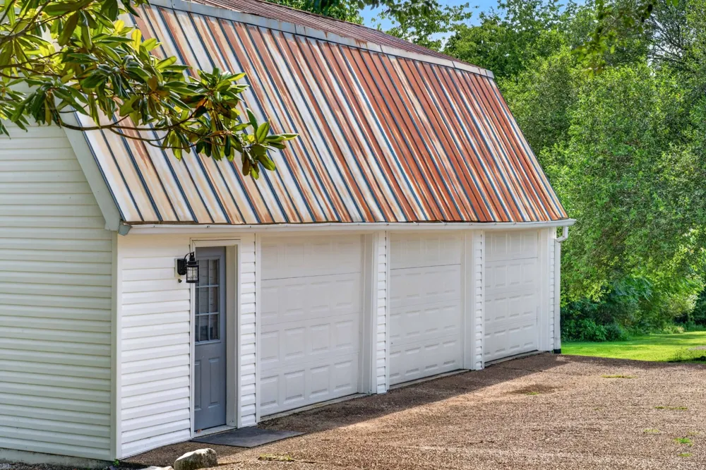 3798 McCandless Rd Columbia, TN 38401