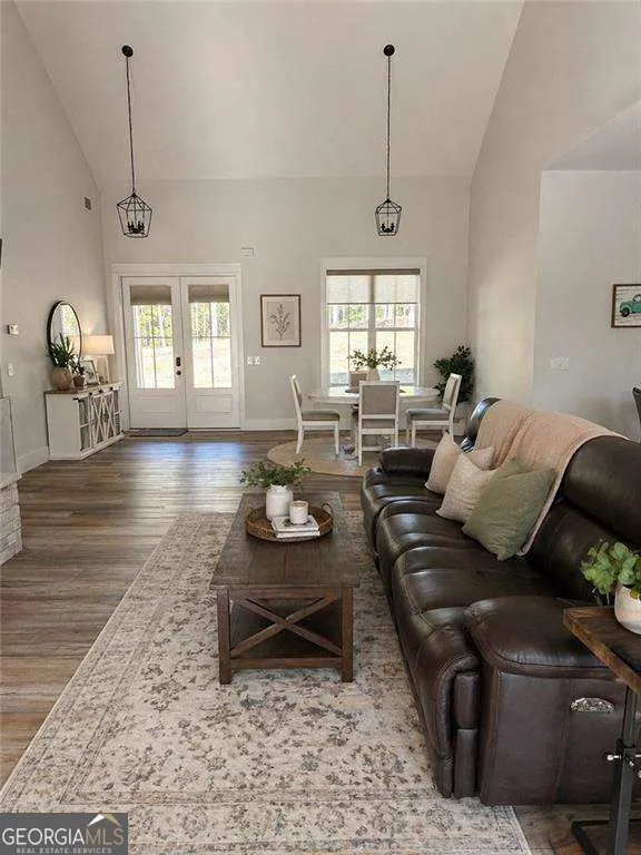 160 Moody Meadows TRL Canton, GA 30114