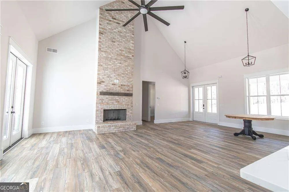 160 Moody Meadows TRL Canton, GA 30114