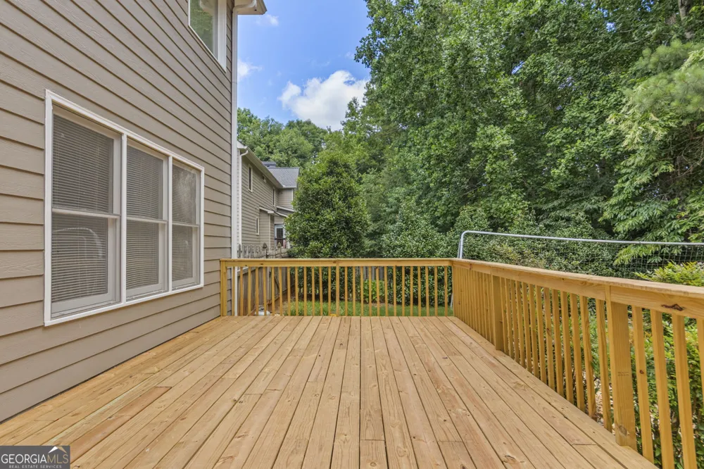 700 Braidwood RDG Acworth, GA 30101