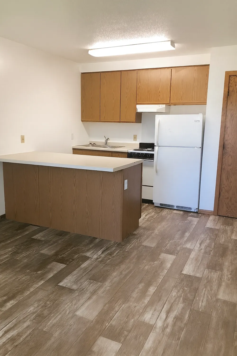 151 Sunnyslope RD Morris, MN 56267